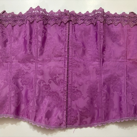 Vintage purple lavender corset Fredrick's of Hollywood - Picture 2 of 7